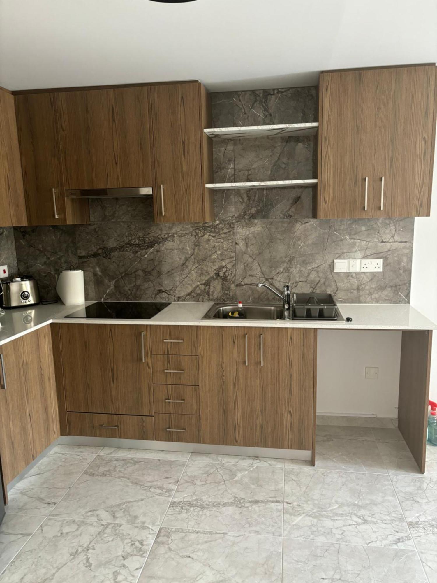 Luca Apts Napa アヤナパ 部屋 写真